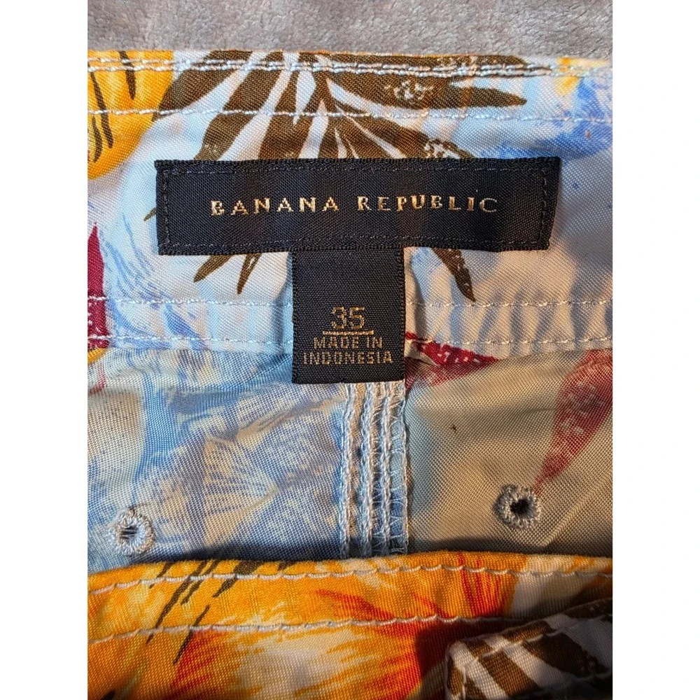 Banana‎ Republic Board Shorts Mens 35 Blue Tropical Floral Hibiscus Swim Trunks